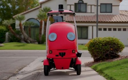 Sokakların yeni sakinleri: 32 km hızla giden teslimat robotları