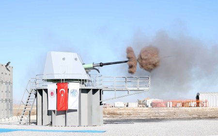 Milli deniz topu Denizhan-76 ilk kez Avrupa’da